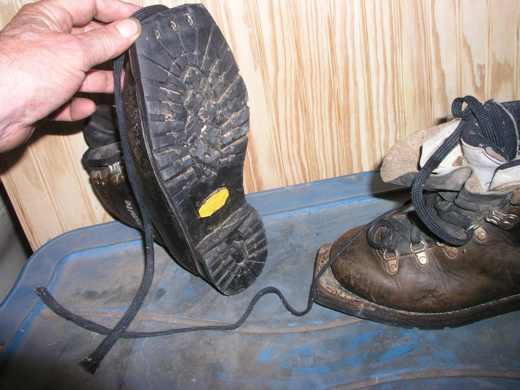 Dolomite Double Cross country Ski Boots Size 40