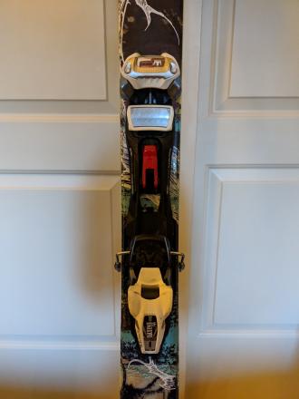 Atomic Ritual Skis