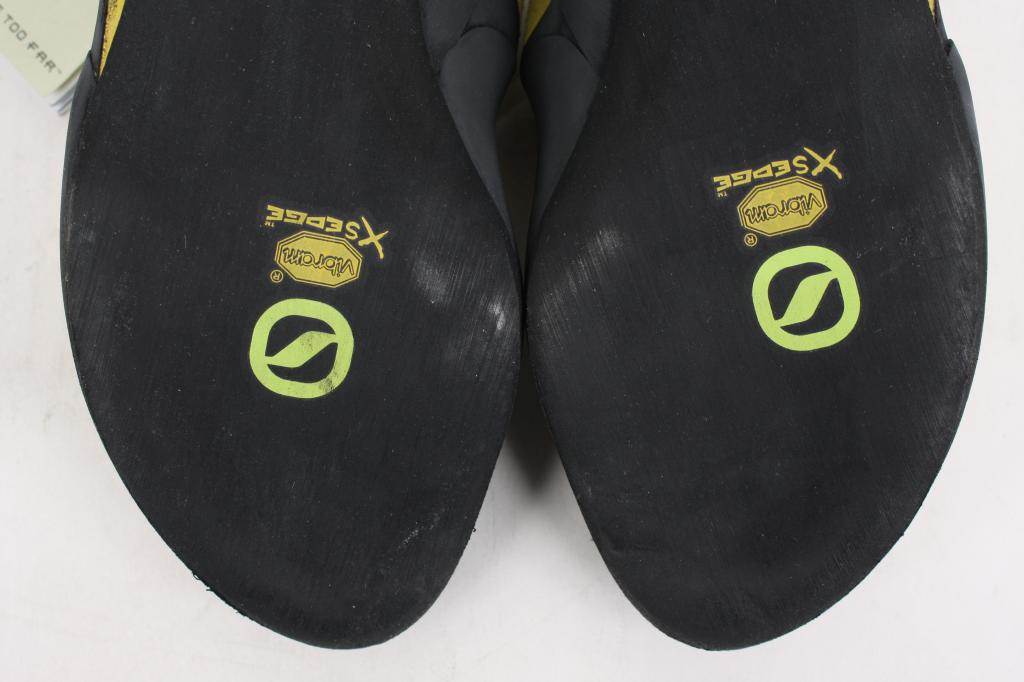 vapor v climbing shoe